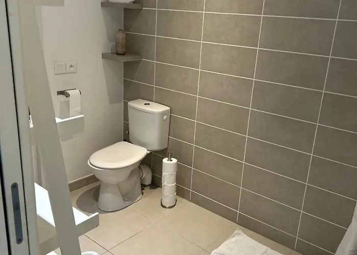 Rives D'eden Apartman *