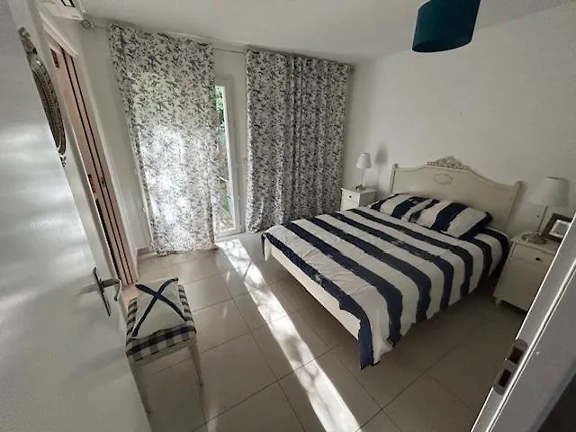 Апартаменты Rives D'eden *